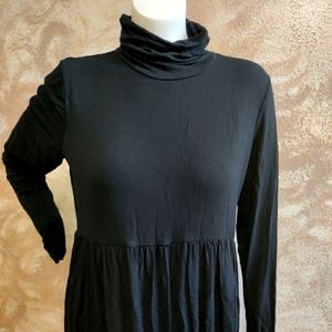 Maternity Babydoll turtleneck
